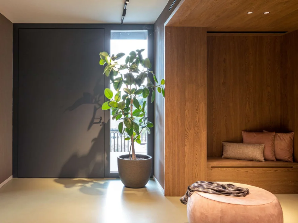 Pivot Door - Infixline Schio